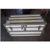 Image 1 : VINTAGE WOOD STEAMER TRUNK