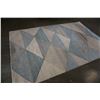 Image 2 : PIER 1 IMPORTS 5 X 8 FOOT AREA RUG