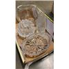 Image 3 : 5 PIECES CRYSTAL - 2 SWEDISH, ONE SIGNED