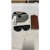 Image 1 : PEPPERS SUNGLASSES AND EDELSTAHL ROSTFREI FLASK