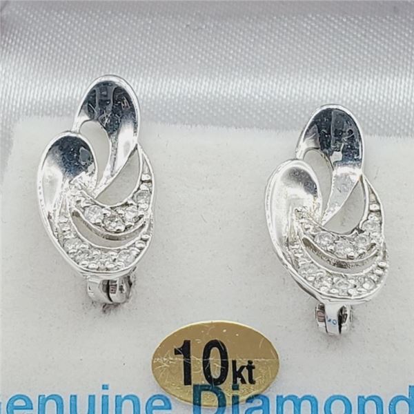 NEW 10KT. WHITE GOLD DIAMOND EARRINGS, 16 DIAMONDS, 0.24CTS, W/A $2200.00