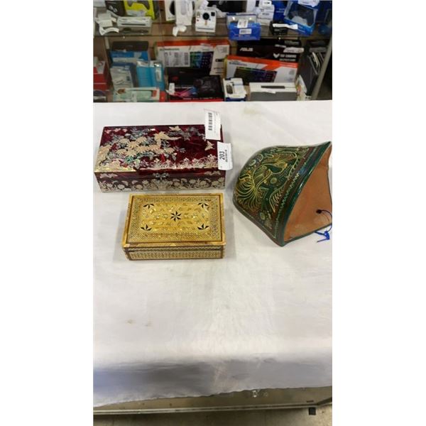 2 INLAID LAQUER JEWELRY BOXES AND POTTERY WALL POUCH