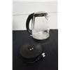 Image 3 : INSIGNIA 1.7 LITRE GLASS ELECTRIC KETTLE IN BOX