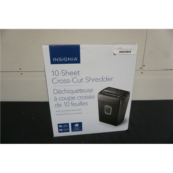 INSIGNIA 10 SHEET CROSSCUT PAPER SHREDDER IN BOX