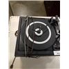 Image 5 : VINTAGE REALISTIC RECEIVER AND RECORD PLAYER