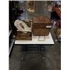 Image 1 : WICKER BASKET, WOVEN MIRROR, WOOD TRAY AND PICNIC BASKET WITH YARN AND CONTENTS