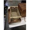 Image 3 : WICKER BASKET, WOVEN MIRROR, WOOD TRAY AND PICNIC BASKET WITH YARN AND CONTENTS