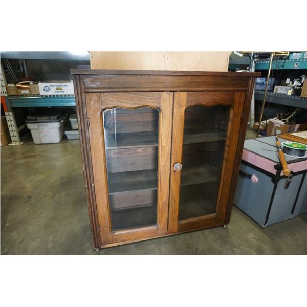 BARRON FURNITURE CO VINTAGE GLASS DOOR CABINET