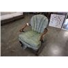 Image 1 : VINTAGE WOOD FRAME CHANNEL BACK CHAIR