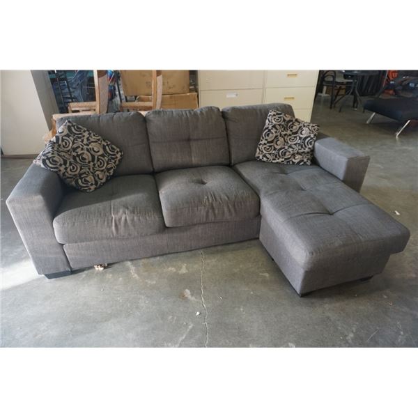 MODERN REVERSIBLE SECTIONAL SOFA