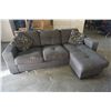 Image 1 : MODERN REVERSIBLE SECTIONAL SOFA