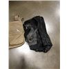 Image 8 : 2 BOXES OF BAGS PURSES, BACKPACKS, DOG CARRIER AND 2 PET BOWL HOLDERS