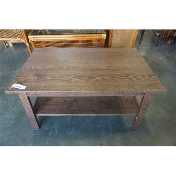 MODERN WALNUT FINISH COFFEE TABLE