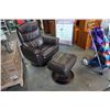 Image 1 : LEATHER RECLINING SWIVEL CHAIR WITH USB POWER