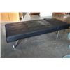 Image 3 : MODERN BLACK CLICK CLACK CHAISE / BENCH