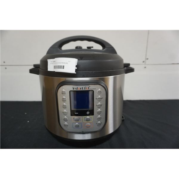 INSTANT POT 6QT DUO NOVA PRESSURE COOKER WORKING