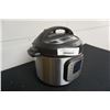 Image 2 : INSTANT POT 6QT DUO NOVA PRESSURE COOKER WORKING