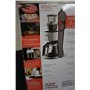 Image 3 : BLACK AND DECKER 12 CUP PROGRAMMABLE COFFE MAKER IN BOX