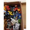 Image 2 : BOX OF DIE CAST VEHICLES