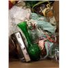 Image 3 : BOX OF VINTAGE COLLECTIBLES AND CRYSTAL