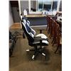 Image 2 : BRASSEX BLACK AND WHITE ERGONOMIC GAMING CHAIR