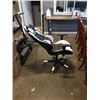 Image 3 : BRASSEX BLACK AND WHITE ERGONOMIC GAMING CHAIR