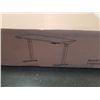 Image 2 : Tyger Claw 47" Height Adjustable Standing Desk - Mahogany