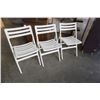Image 1 : 3 MODERN FOLDING CHAIRS