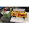 Image 1 : BARBIE STAR TRAVELER ELEGANZA MOTOR HOME WITH TOTE OF BARBIE ACCESSORIES