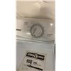 Image 3 : HOTPOINT WASHER / DRYER SET WORKING