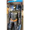 Image 2 : GIANT BATMAN FIGURE 31 INCHES TALL
