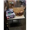 Image 1 : 5FT X 6FT FLEECE WOLF BLANKET AND 42" X 48" QUILT WITH PICNIC BASKET SET IN WICKER CASE