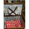 Image 5 : PICNIC BASKET SET AND WICKER BASKETS