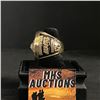Image 3 : LOS ANGELES LAKERS 1981 "JOHNSON" CHAMPIONSHIP REPLICA RING (ref437)