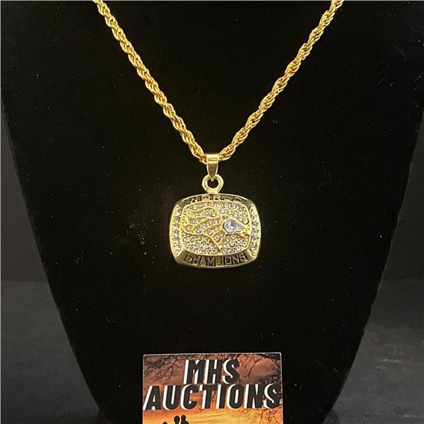 DENVER BRONCOS N.F.L 1997 CHAMPIONSHIP NECKLACE (refR44)