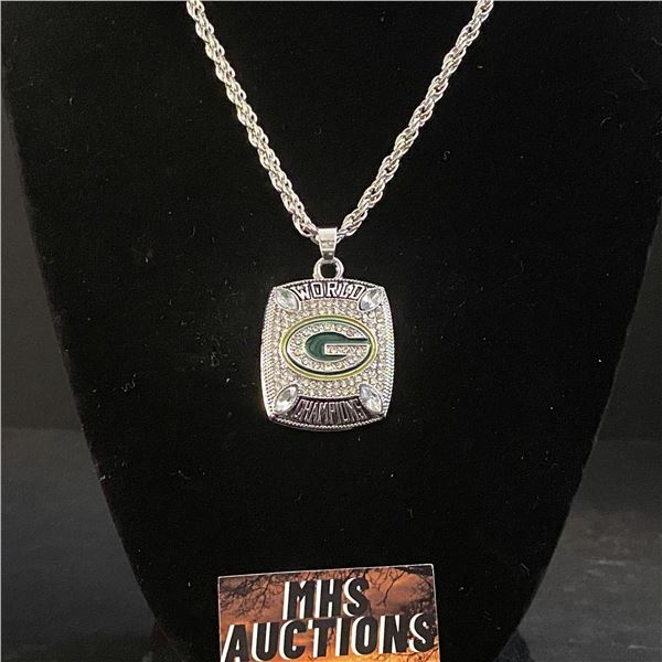 GREEN BAY PACKERS N.F.L 2011 CHAMPIONSHIP NECKLACE (refR69)