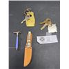 Image 1 : Vintage Sears & Keg a Que Key Fobs, Hungry Horse Dam Mini-Knife & Hammer