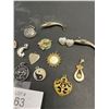 Image 3 : Lot of 22 Various Vintage and Newer Charms