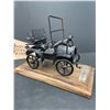 Image 2 : Custom Made 1907 Franklin Car on Stand Plus a Museum Pennant