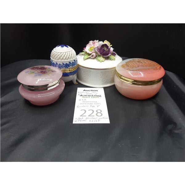Assortment of Vanity Containers Cat A