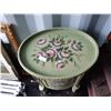 Image 2 : Painted Cabinet Cat C
