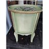 Image 4 : Painted Cabinet Cat C