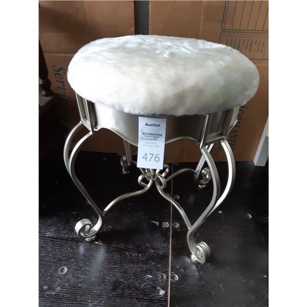 Metal Stool Cat C