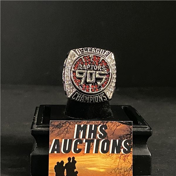 RAPTORS 2017 D-LEAGUE CHAMPIONSHIP REPLICA RING (ref447)