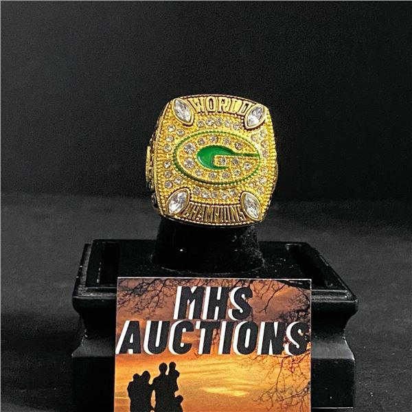 GREEN BAY PACKERS N.F.L 2010  RODGERS  CHAMPIONSHIP REPLICA RING (ref694)