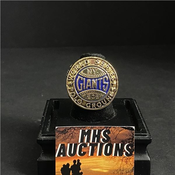 NEW YORK GIANTS M.L.B "JOHN MCGRAW" 1905 CHAMPIONSHIP REPLICA RING (ref515)