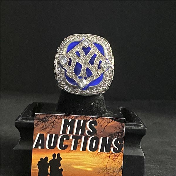 NEW YORK YANKEES M.L.B 2009  JETER  CHAMPIONSHIP REPLICA RING (ref551)