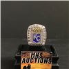 Image 1 : KANSAS CITY ROYALS M.L.B 2015 "PEREZ" CHAMPIONSHIP REPLICA RING (ref372)