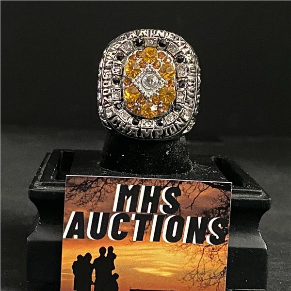 NASCAR NEXTEL CUP CHAMPION 2006 "JOHNSON" CHAMPIONSHIP REPLICA RING (ref972)