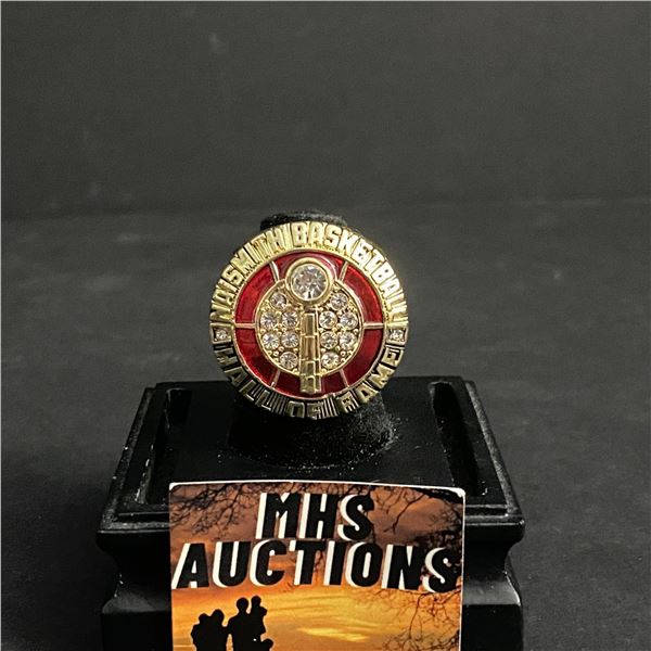 KOBE BRYANT NAISMITH HALL OF FAME "KOBE BRYANT" CHAMPIONSHIP REPLICA RING (ref315)